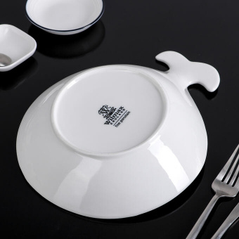 Блюдо фарфоровое купить