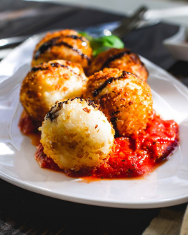 Блюдо фарфоровое купить