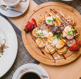 Поднос бамбуковый с ручкой 46х35,5см WL-771103