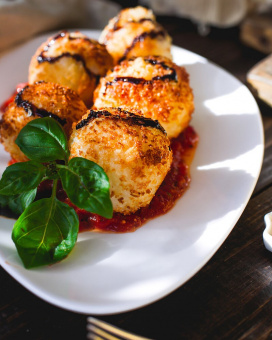 Блюдо фарфоровое купить